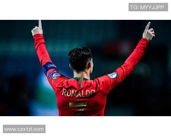 C罗:足球场上最闪耀的传奇巨星与时代象征 C罗:足球场上最闪耀的传奇巨星与时代象征